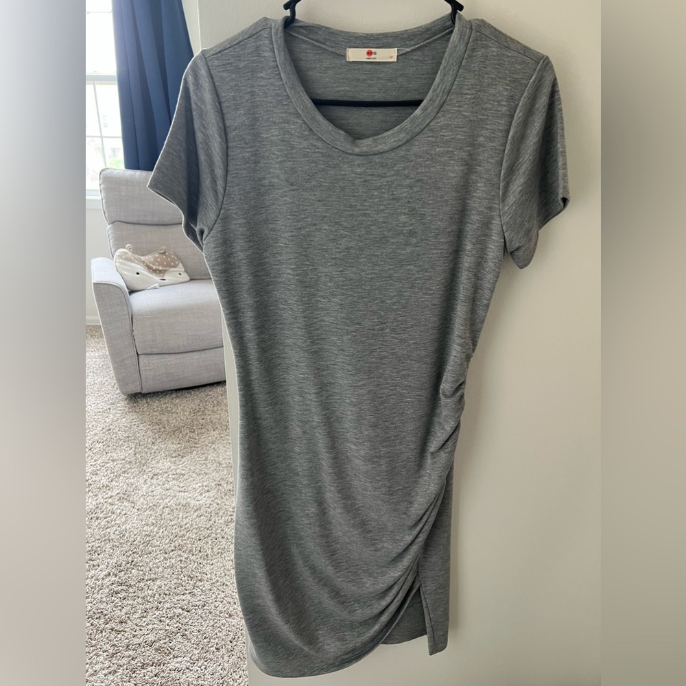Size small maternity dress